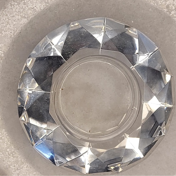 Elegant Crystal Candle Holder - Picture 3 of 6